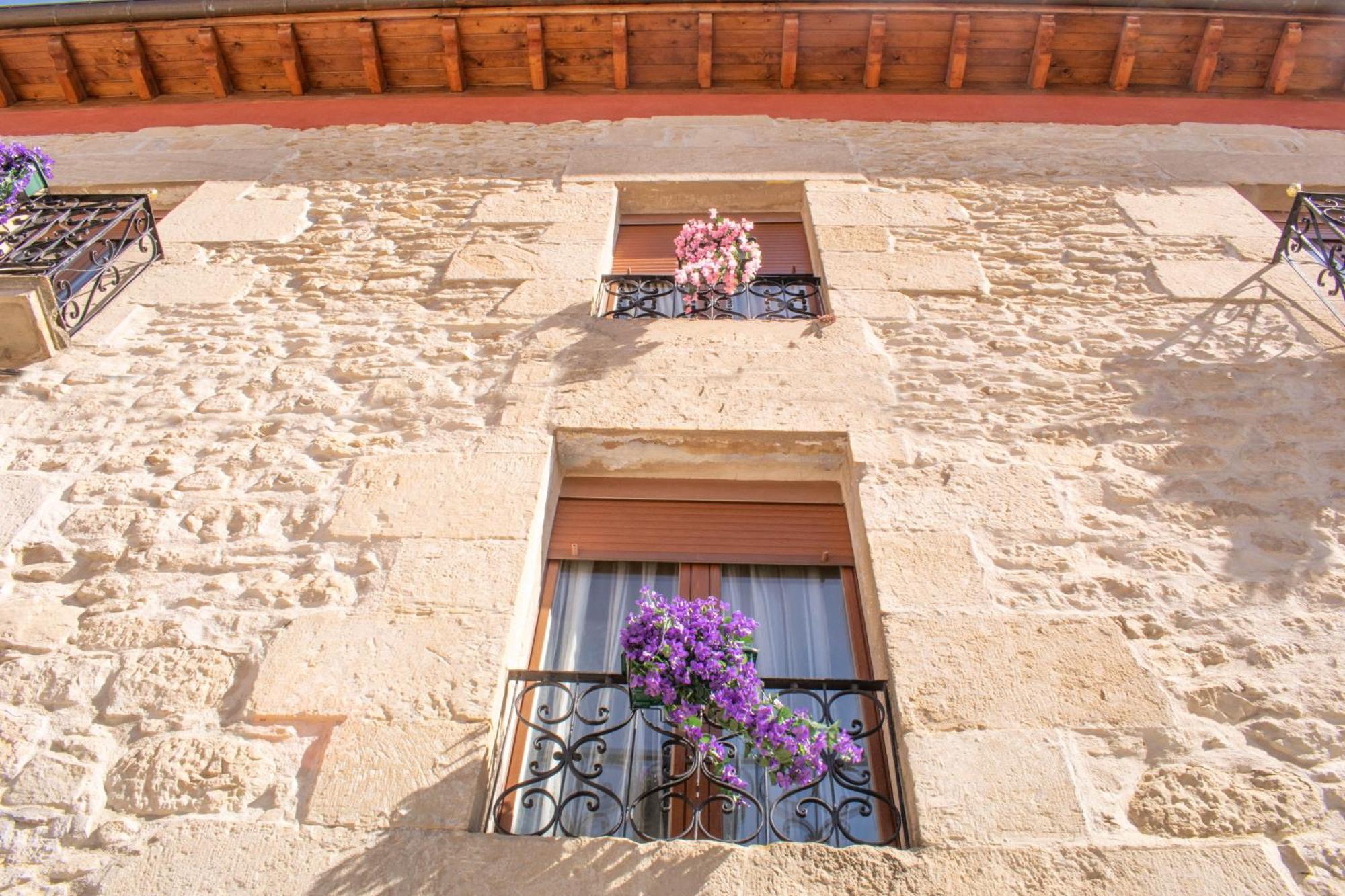 Iriniken, Amplia Casa Rural Con Barbacoa En Navarra Aras  Buitenkant foto